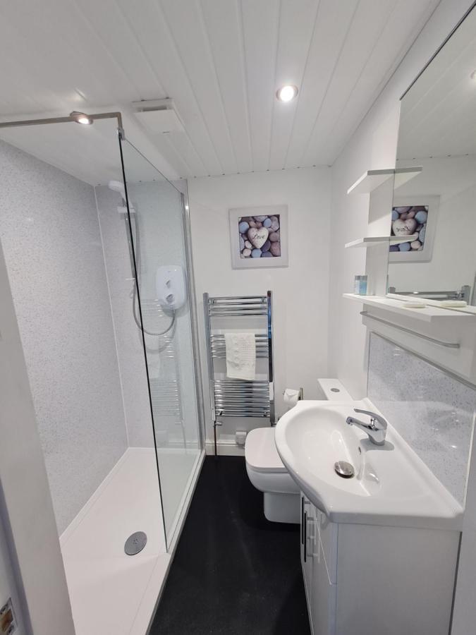 惠特比 Kimberley House酒店 外观 照片